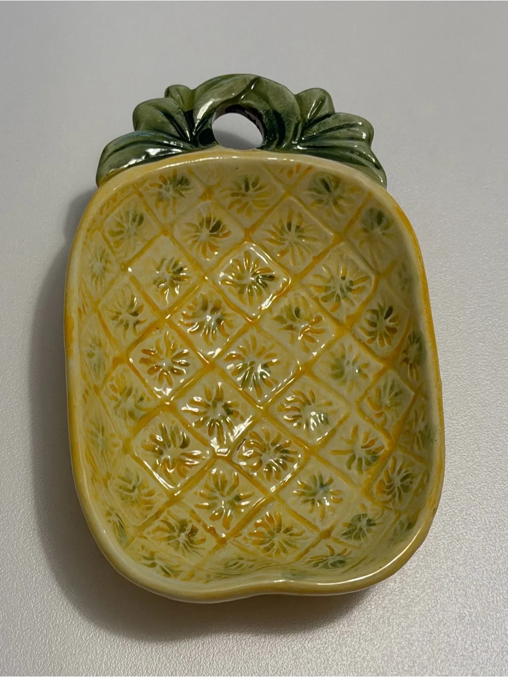 Vtg Mid-Century Ceramic Pineapple Wall Pocket & Spoon Rest Retro Tropical Decor